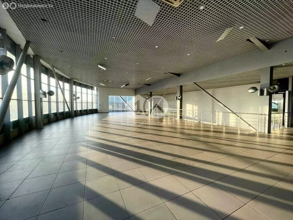 Помещение свободного назначения (6119 м) - Фото 1