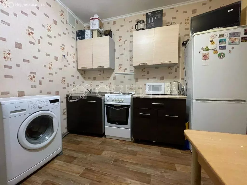 1-комнатная квартира: Тюмень, Лесопарковая улица, 17 (35.7 м) - Фото 1