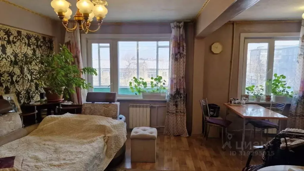 1-к кв. Бурятия, Улан-Удэ ул. Жердева, 96 (48.8 м) - Фото 1