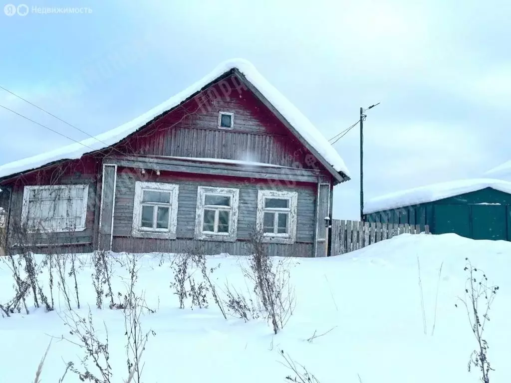 Дом в Тверская область, Старицкий муниципальный округ, деревня ... - Фото 2
