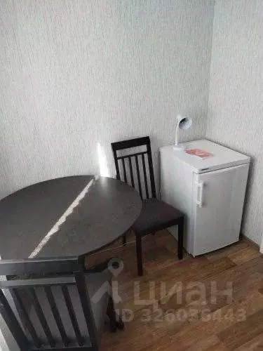 1-к кв. Ленинградская область, Ивангород Кингисеппский район, ул. ... - Фото 2