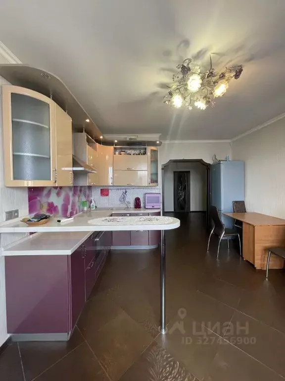 2-к кв. Московская область, Реутов Юбилейный просп., 33 (84.0 м) - Фото 1