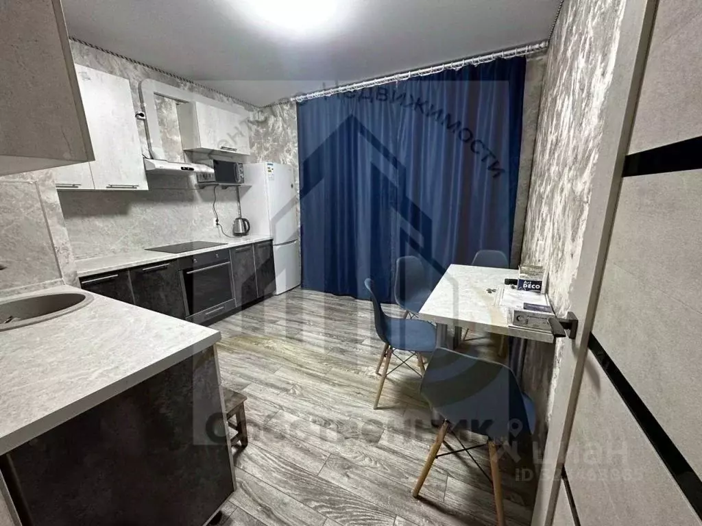 1-к кв. Белгородская область, Старый Оскол ул. Свердлова, 6 (39.0 м) - Фото 2