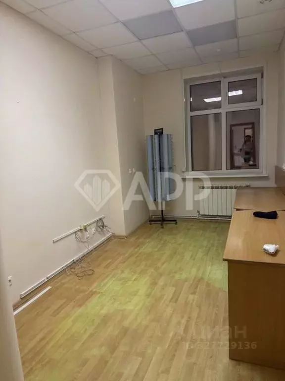 Помещение свободного назначения в Татарстан, Набережные Челны просп. ... - Фото 2