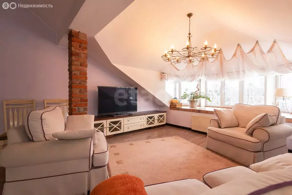 3-комнатная квартира: Калининград, проспект Мира, 80А (104.5 м) - Фото 1