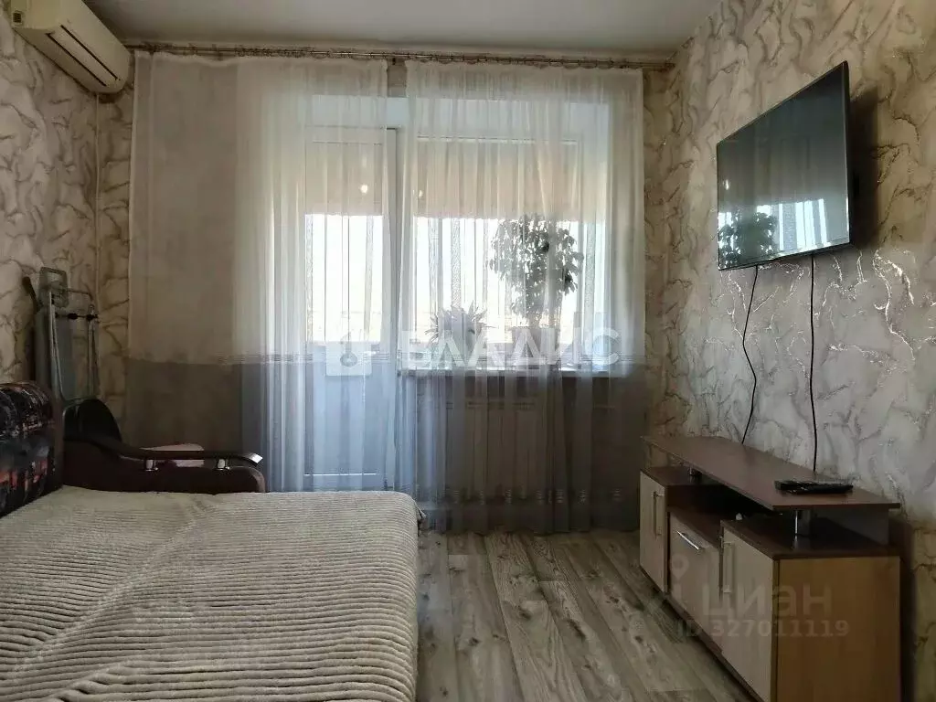 2-к кв. Волгоградская область, Волгоград ул. 64-й Армии, 115 (41.8 м) - Фото 1