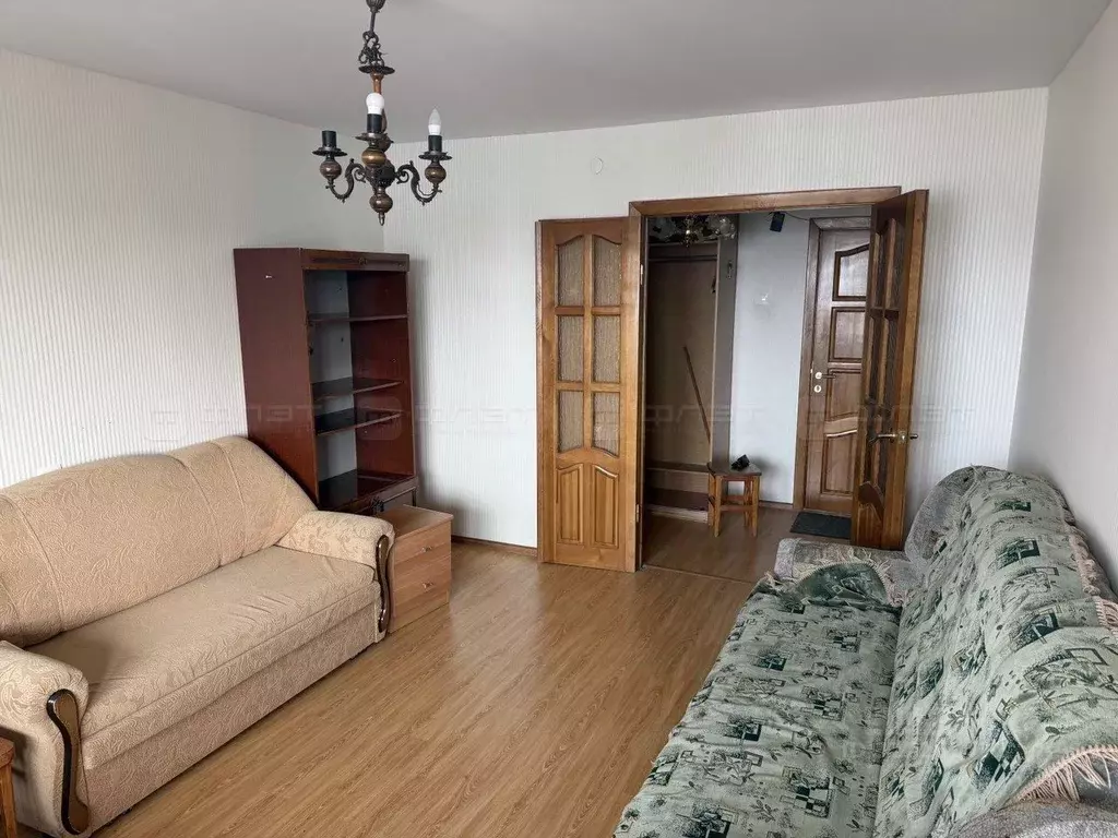 2-к кв. Татарстан, Казань ул. Космонавтов, 49 (49.2 м) - Фото 1