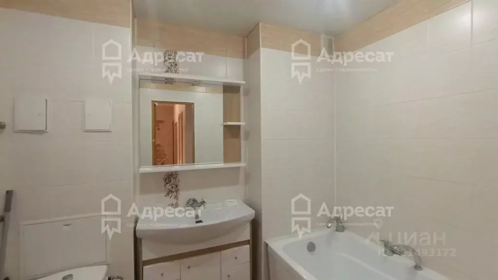 2-к кв. Волгоградская область, Волгоград ул. Никитина, 127А (50.0 м) - Фото 1