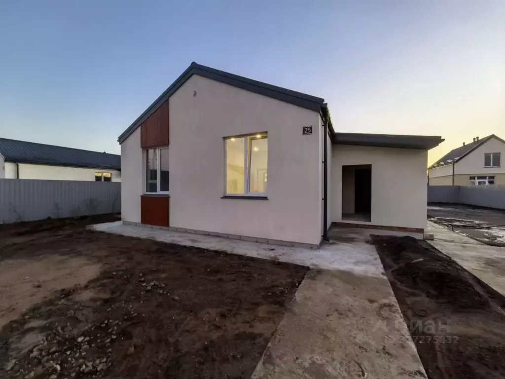 Дом в Самарская область, Красноярский район, Светлое Поле с/пос, пос. ... - Фото 1