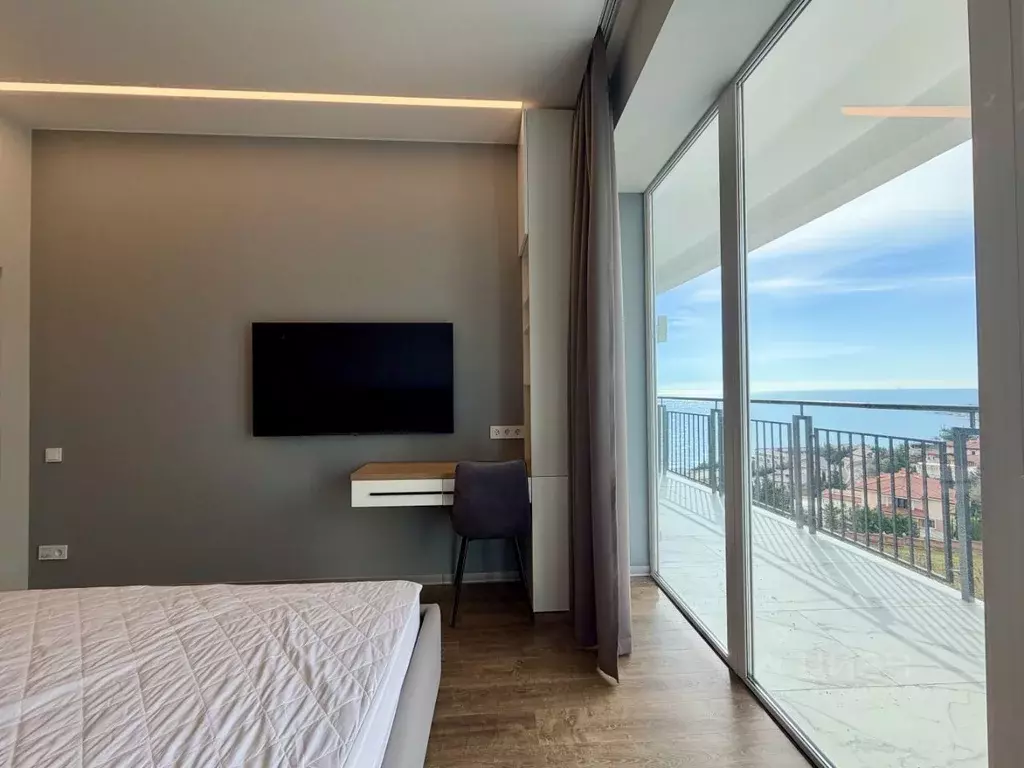 2-к кв. Крым, Ялта муниципальный округ, Ливадия пгт ул. Виноградная, ... - Фото 1