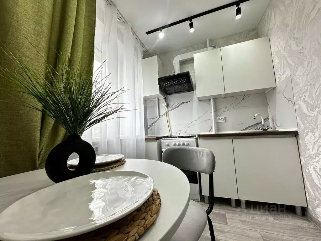 2-к кв. Чувашия, Чебоксары просп. 9-й Пятилетки, 3 (47.0 м) - Фото 1