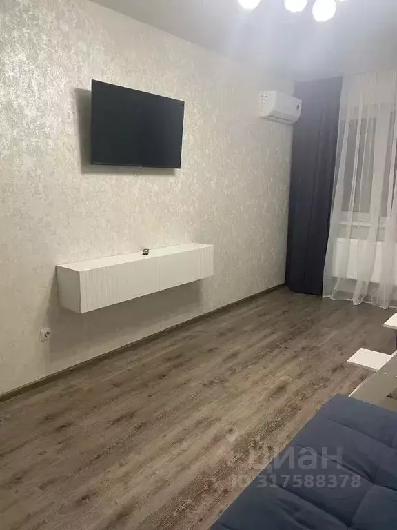1-к кв. Краснодарский край, Краснодар ул. Бородинская, 10 (45.0 м) - Фото 0