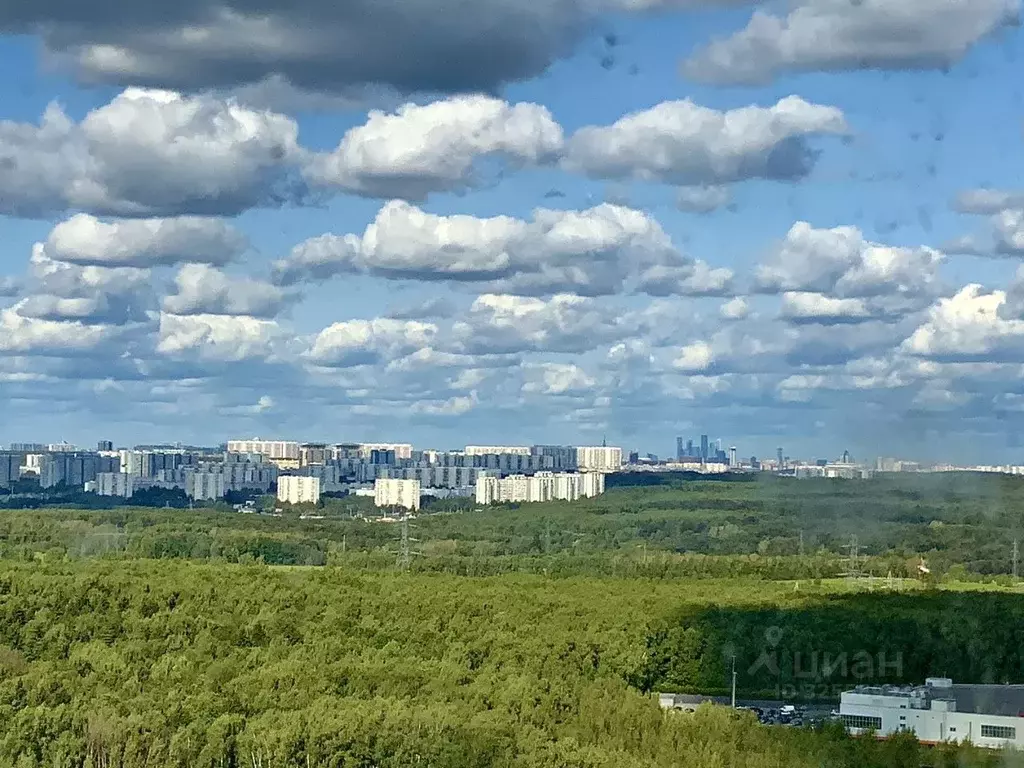 Свободной планировки кв. Москва ул. Поляны, 5 (56.1 м) - Фото 2