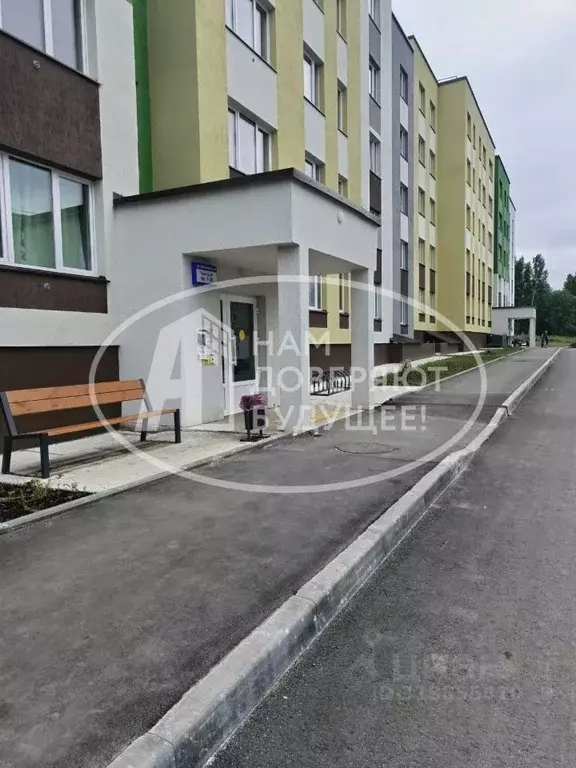 3-к кв. Пермский край, Чусовой ул. Космонавтов, 3А (69.6 м) - Фото 1