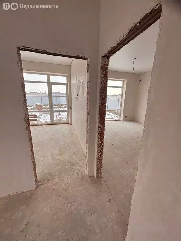 Дом в Неклиновский район, Новобессергеневское сельское поселение, село ... - Фото 0