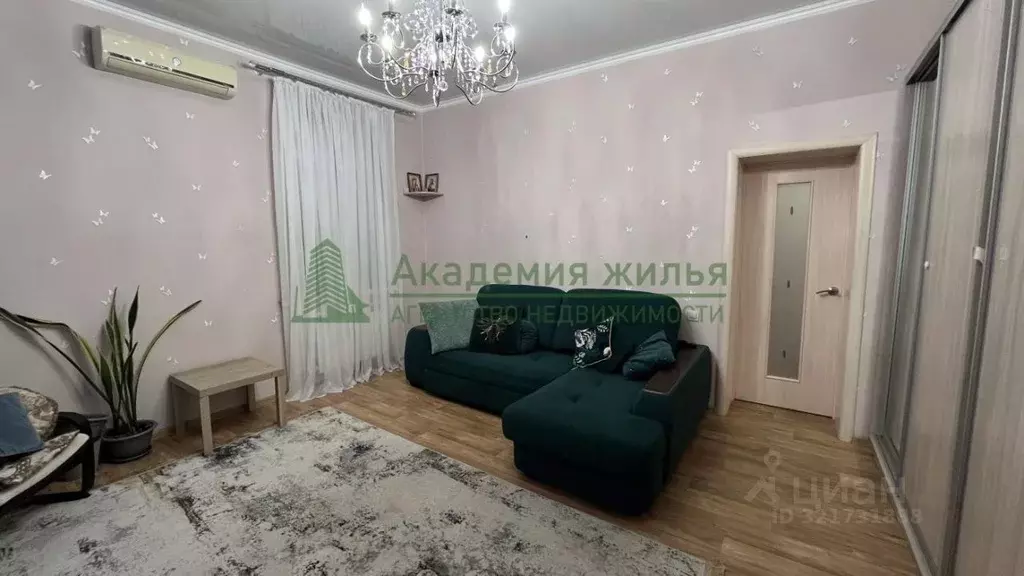 3-к кв. Саратовская область, Саратов Аткарская ул., 55 (69.8 м) - Фото 1