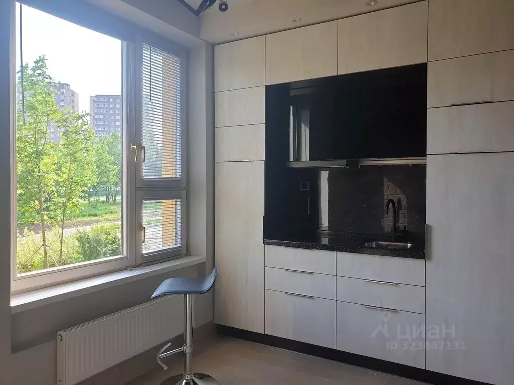 Студия Москва пос. Коммунарка, ул. Бачуринская, 7к1 (27.0 м) - Фото 1