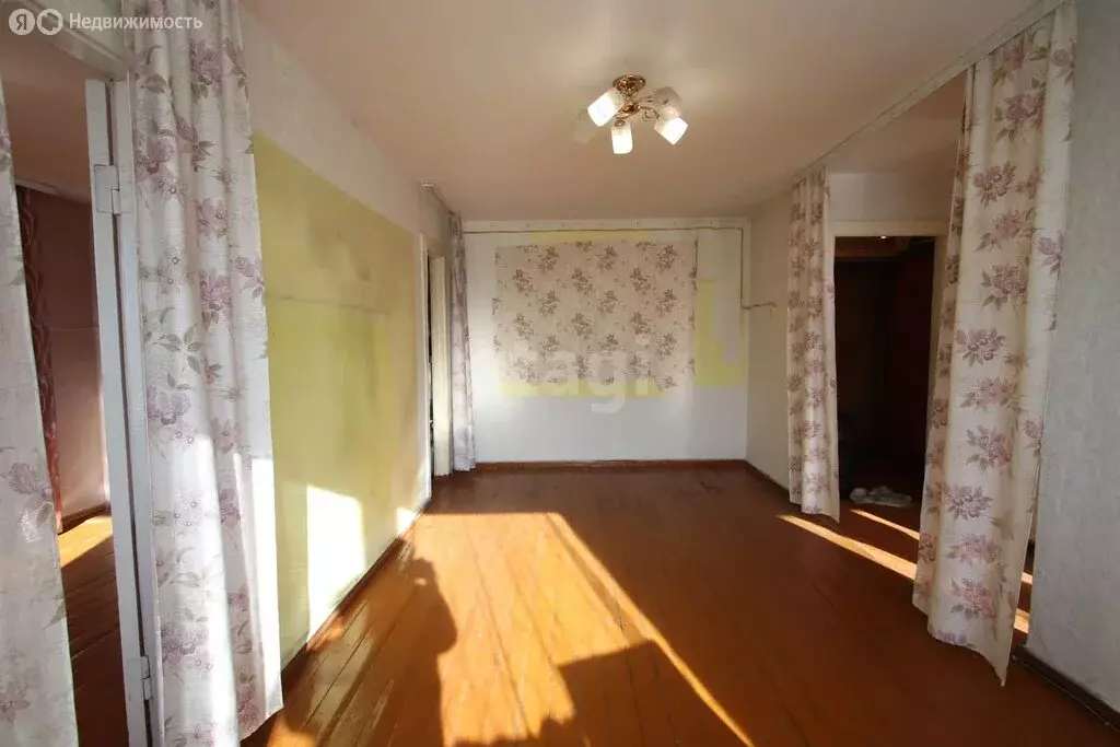 2-комнатная квартира: Киселёвск, улица Унжакова, 3 (43.4 м) - Фото 1