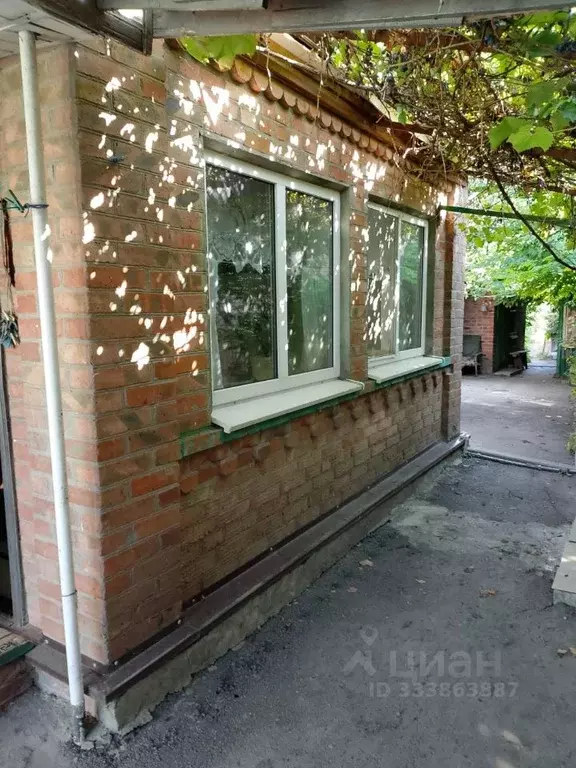Дом в Ростовская область, Батайск Речная ул. (40 м) - Фото 1