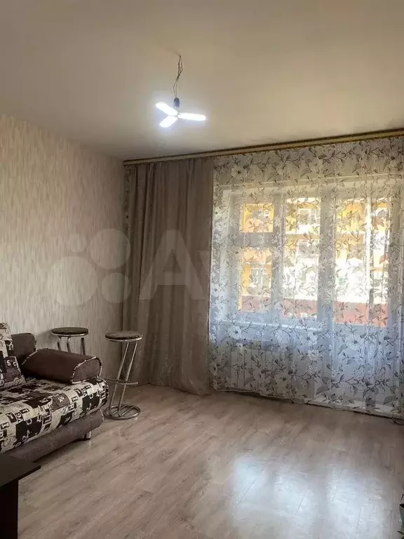 2-к. квартира, 57 м, 1/5 эт. - Фото 1
