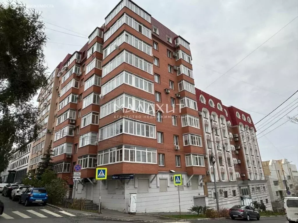 4-комнатная квартира: Самара, улица Степана Разина, 134А (150 м) - Фото 1