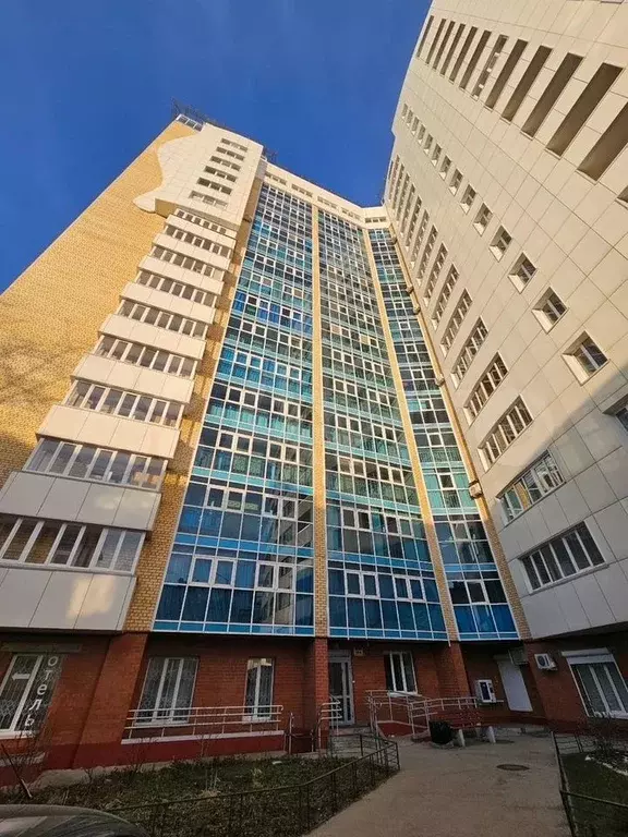 2-к. квартира, 54 м, 2/16 эт. - Фото 0