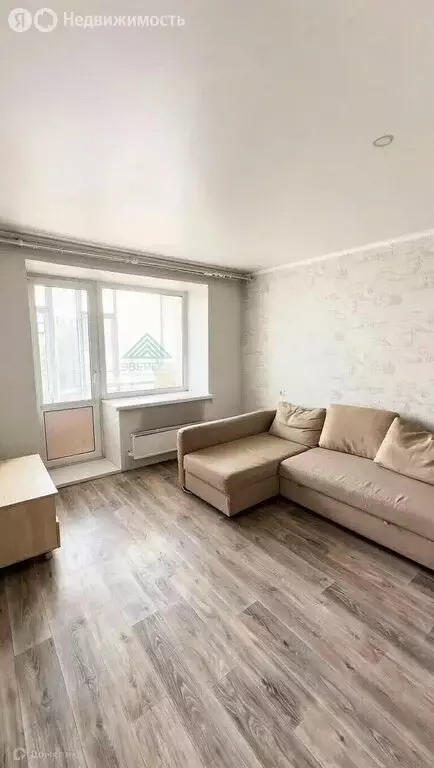 Квартира-студия: Черногорск, улица Калинина, 16А (39 м) - Фото 1
