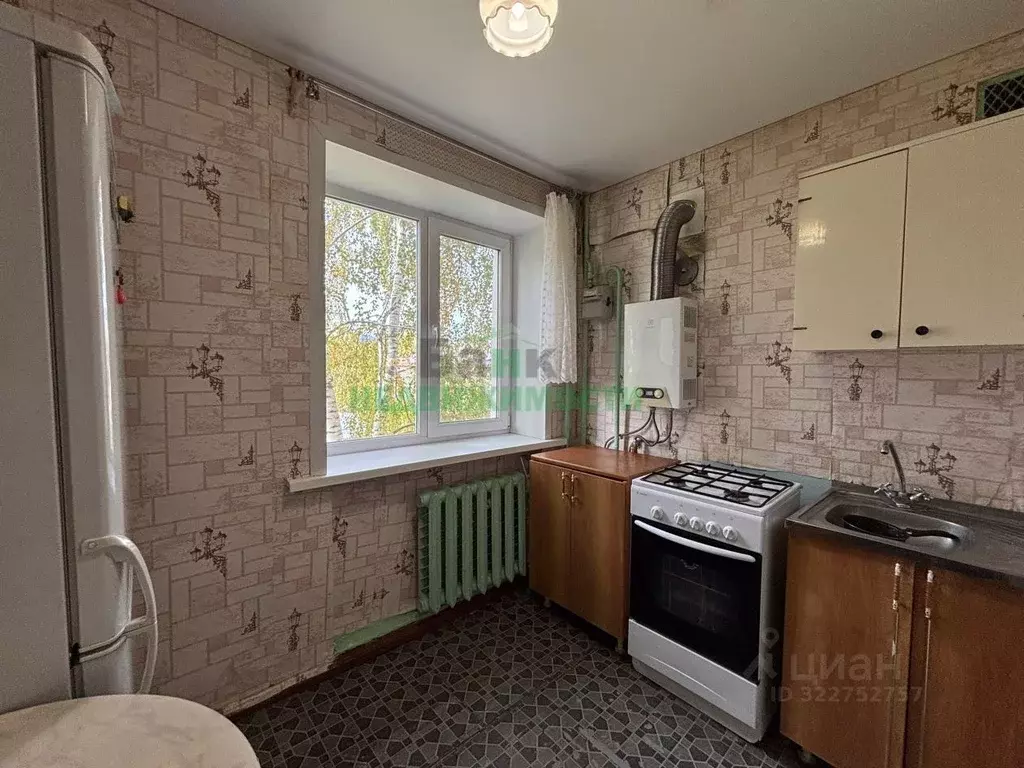 2-к кв. Саратовская область, Вольск Комсомольская ул., 107 (41.0 м) - Фото 0