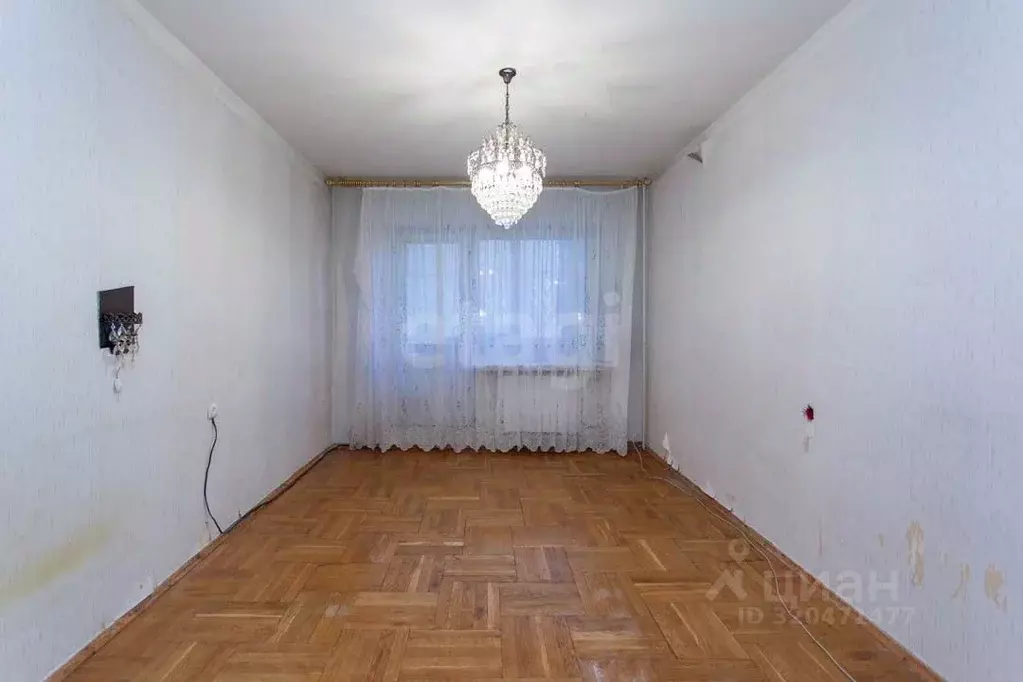 4-к кв. Ханты-Мансийский АО, Сургут ул. Бажова, 17 (87.1 м) - Фото 1