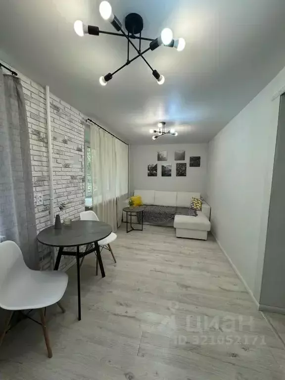 1-к кв. Омская область, Омск просп. Мира, 27 (32.0 м) - Фото 2