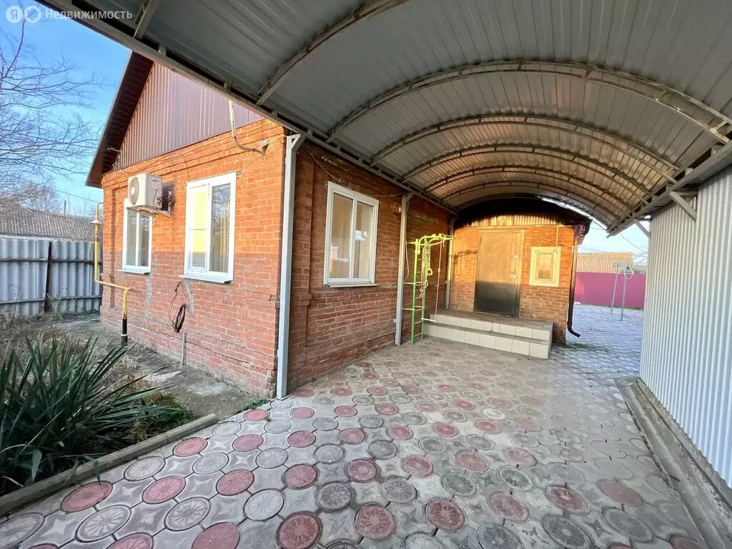 Дом в Мирской, Октябрьская улица, 58 (59 м) - Фото 1