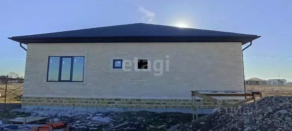 Дом в Адыгея, Майкоп ул. Казбека Шаззо (157 м) - Фото 1