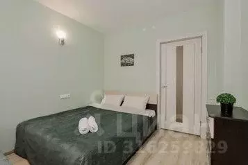 2-к кв. Удмуртия, Ижевск ул. Орджоникидзе, 69 (60.0 м) - Фото 0