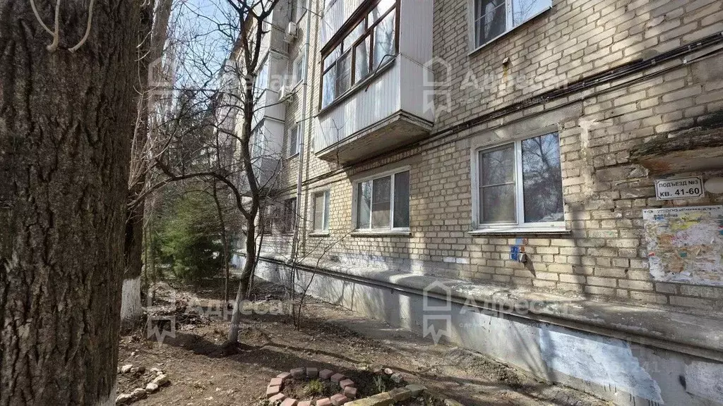 3-к кв. Волгоградская область, Волгоград ул. Поддубного, 14 (42.0 м) - Фото 2