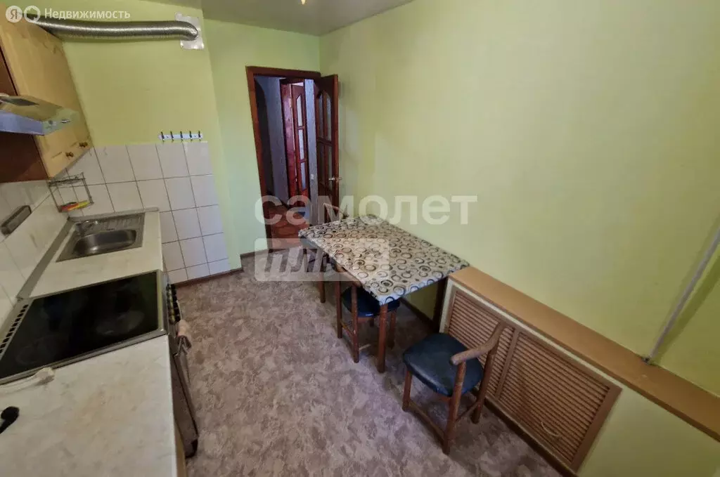 3-комнатная квартира: Петропавловск-Камчатский, улица Виталия Кручины, ... - Фото 2