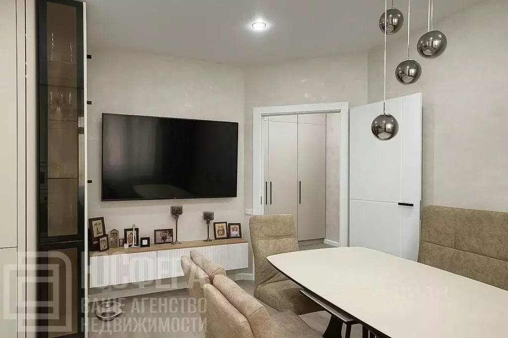 2-к кв. Волгоградская область, Волгоград ул. Репина, 70А (60.0 м) - Фото 1