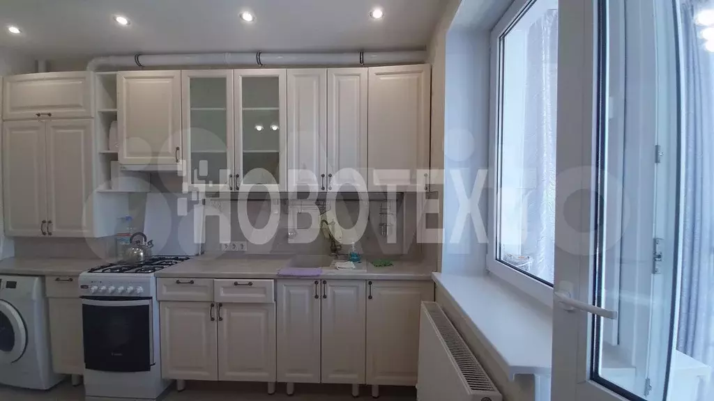 1-к. квартира, 37 м, 8/9 эт. - Фото 1