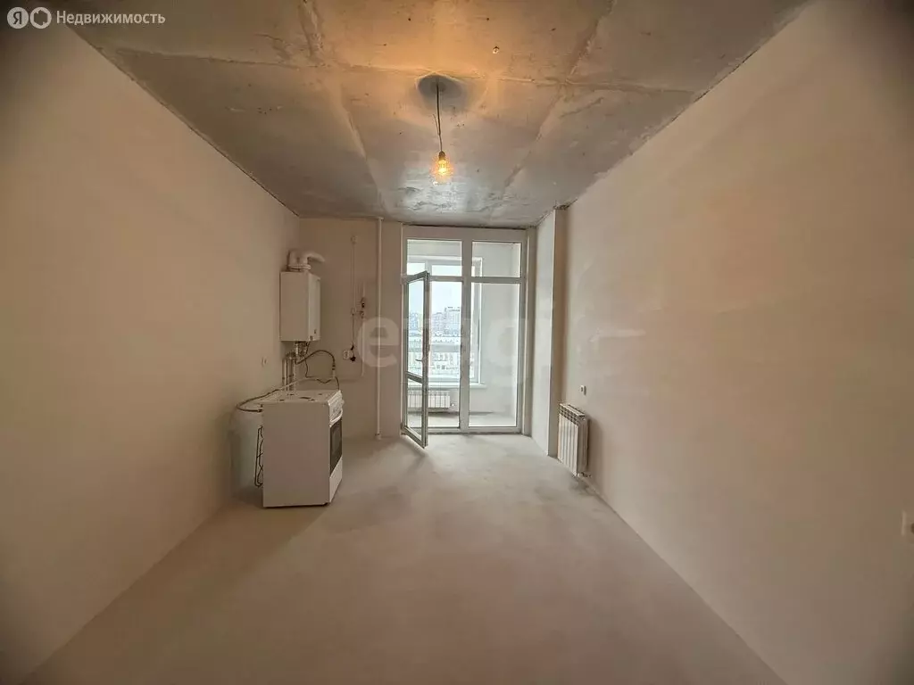 3-комнатная квартира: Ставрополь, улица Андрея Голуба, 14 (88 м) - Фото 1