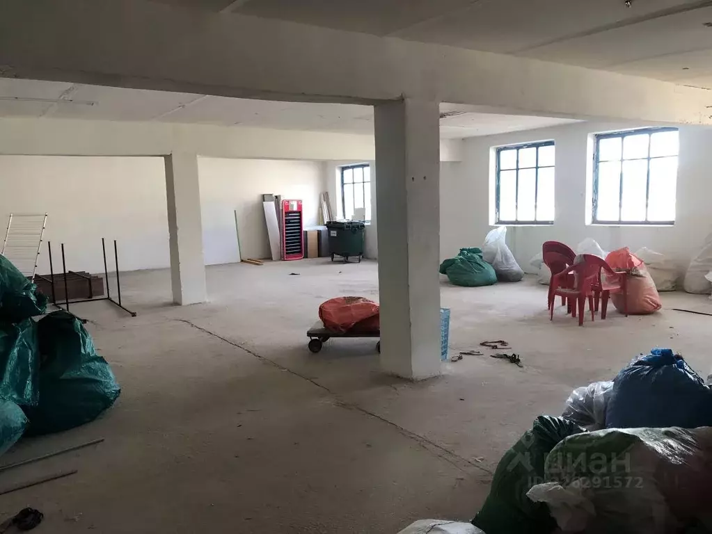 Помещение свободного назначения в Крым, Симферополь ул. Крылова, 123 ... - Фото 1