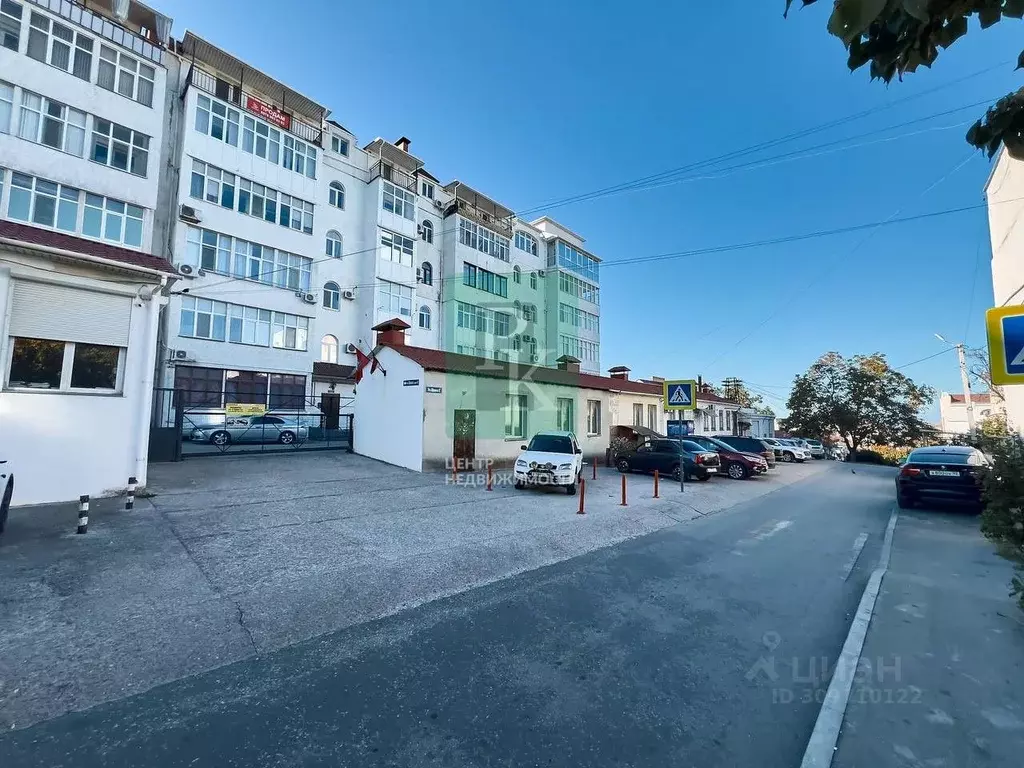 Помещение свободного назначения в Севастополь ул. Щорса, 4 (233 м) - Фото 1