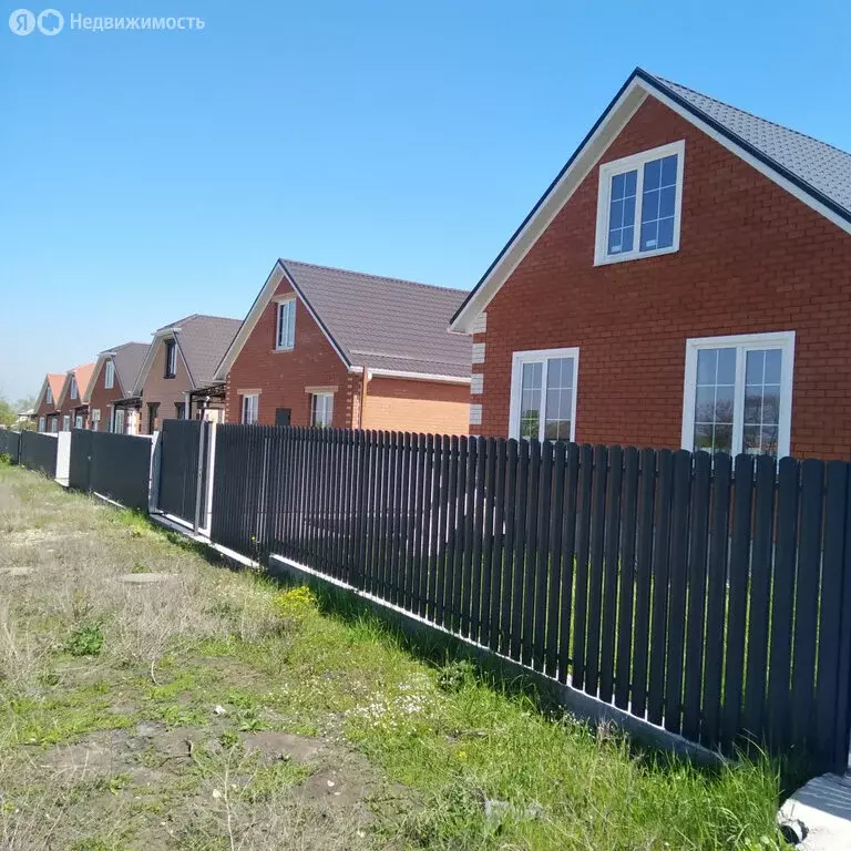 Дом в Северский район, Черноморское городское поселение, посёлок ... - Фото 1