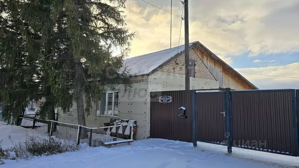 Дом в Оренбургская область, Оренбургский район, с. Дедуровка ул. ... - Фото 1