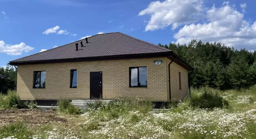 Коттедж в Свердловская область, Сысертский муниципальный округ, с. ... - Фото 0