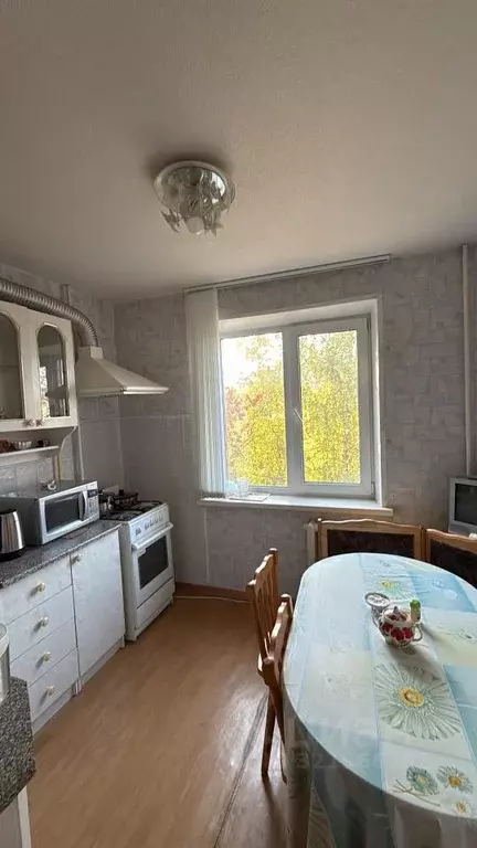 2-к кв. Чувашия, Чебоксары Хузангая ул., 21 (50.0 м) - Фото 1