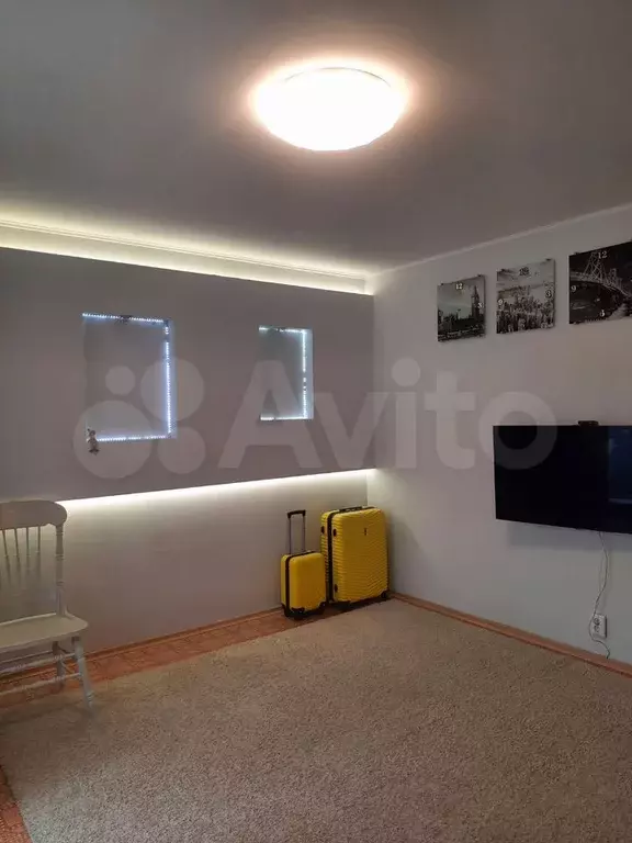 3-к. квартира, 60 м, 3/10 эт. - Фото 1