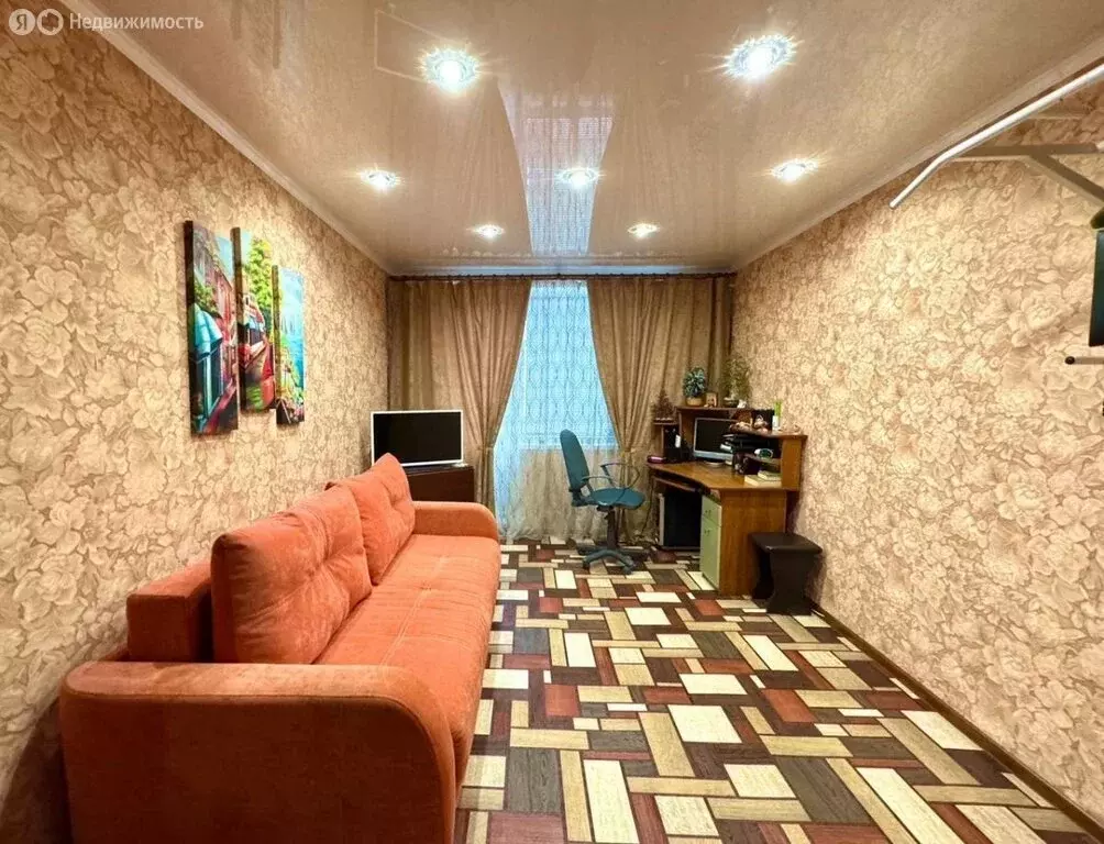 2-комнатная квартира: Разумное, проспект Ленина, 7 (47.3 м) - Фото 1