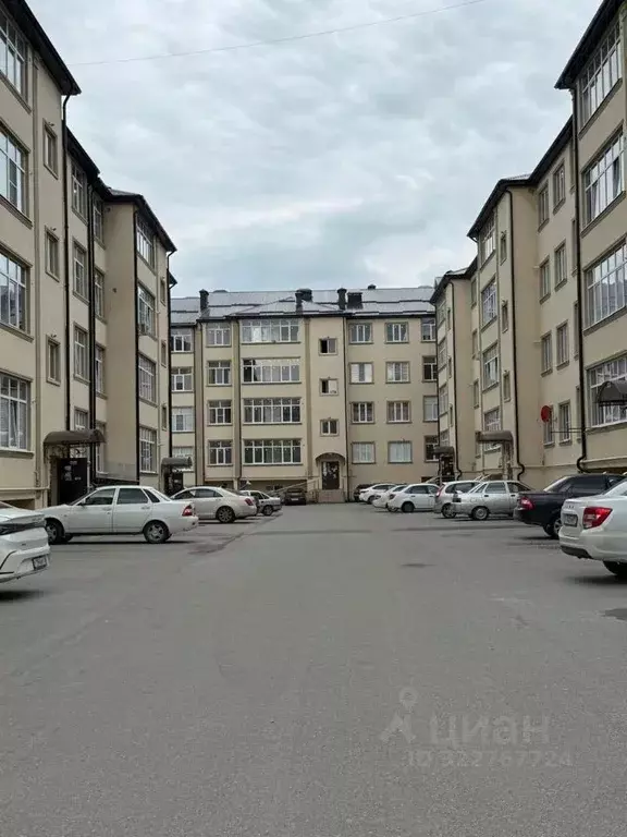 1-к кв. Кабардино-Балкария, Нальчик ул. Солнечная, 8к3 (35.4 м) - Фото 0