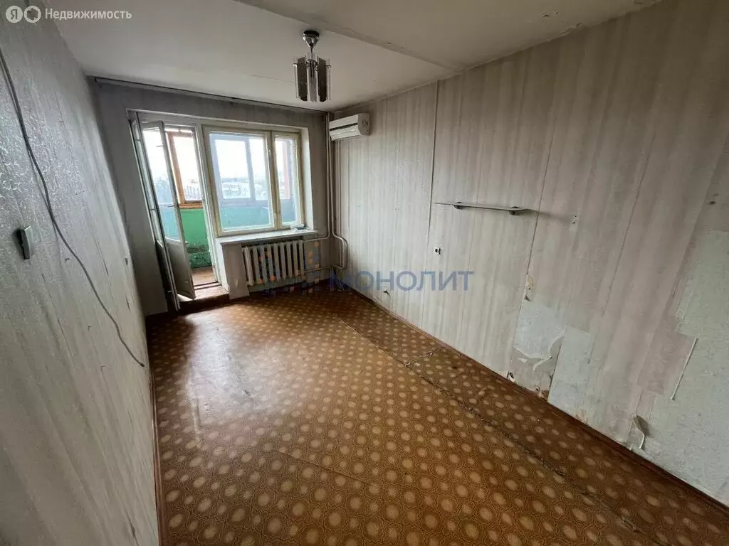 3-комнатная квартира: Нижний Новгород, улица Коминтерна, 180 (80.2 м) - Фото 1