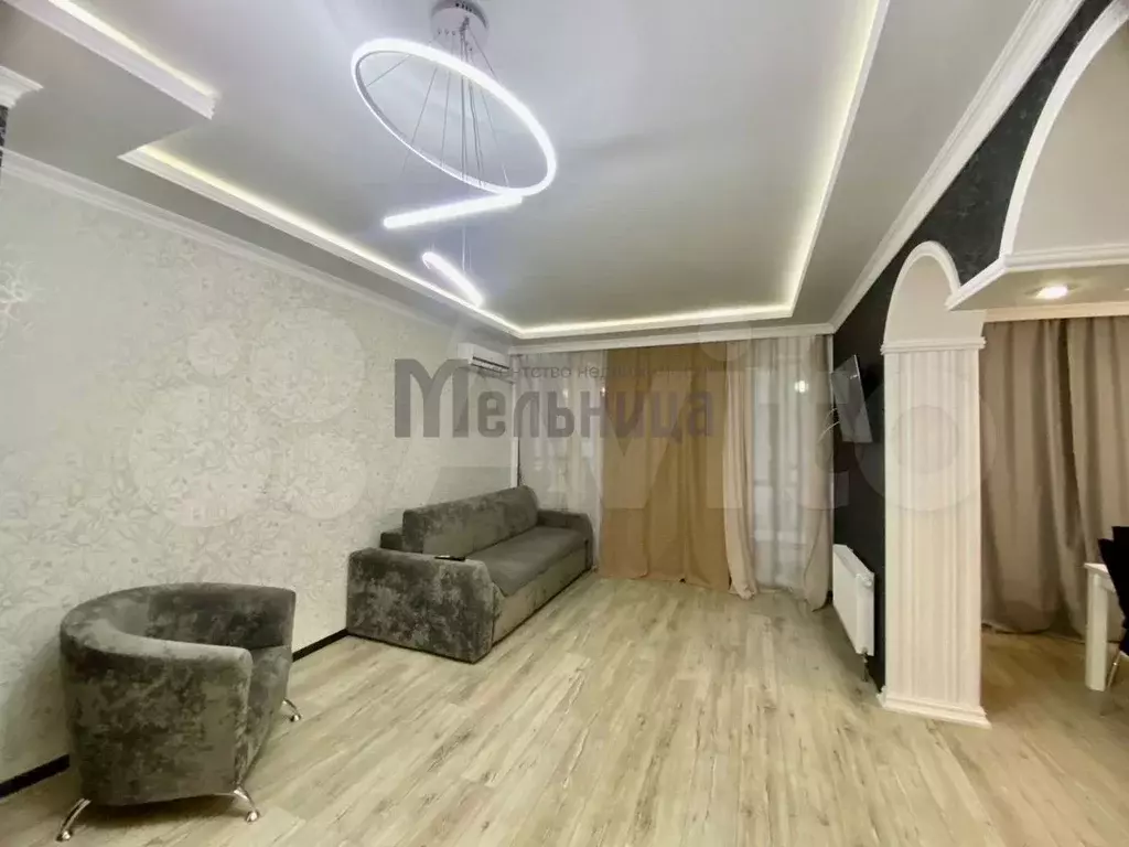 2-к. квартира, 70 м, 4/25 эт. - Фото 1