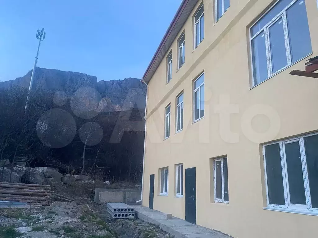 Квартира-студия, 30 м, 1/3 эт. - Фото 1